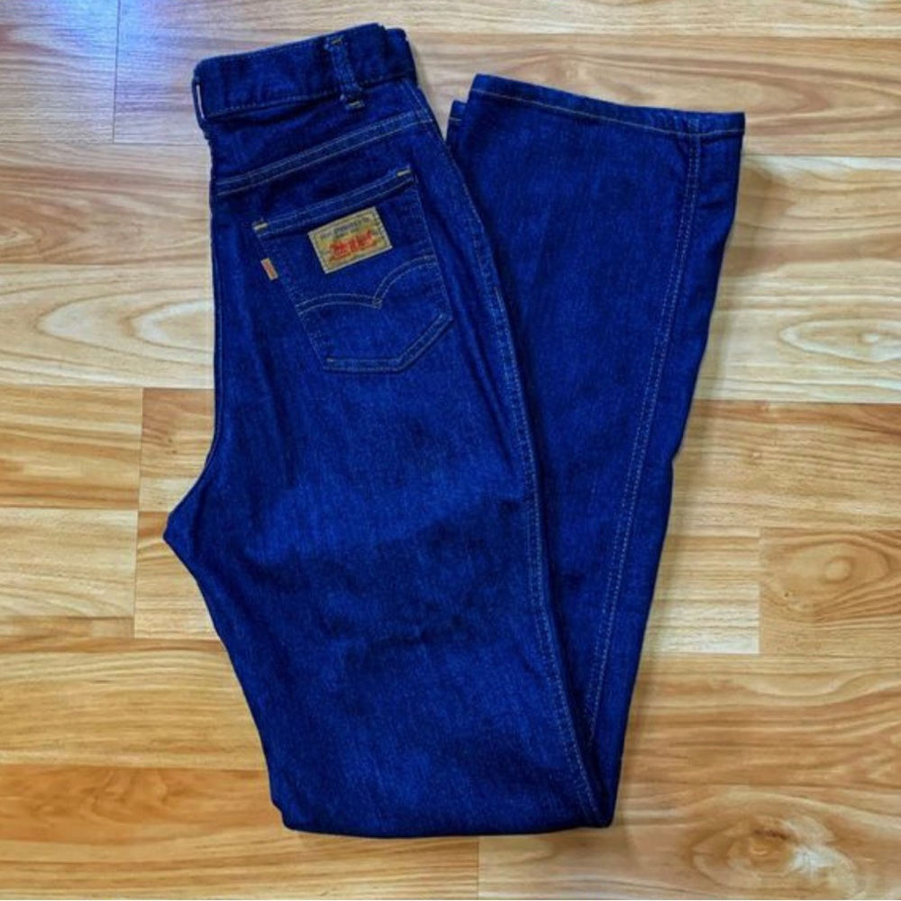 Ultra Rare Women’s Levi’s Stretch Denim Super High Waist Boot Cut 24”x31.5”